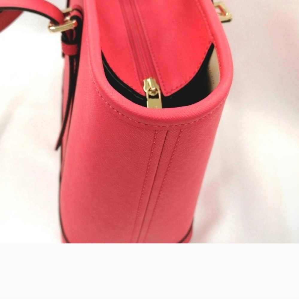 Michael Kors New In Bag Salmon Color Leather Tote Bag with Gold Accents - Picture 4 of 8